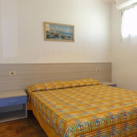 Isola Clara - Appartamenti Μπιμπιόνε Δωμάτιο φωτογραφία